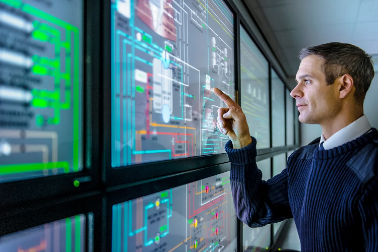 Промышленные мониторы с сенсорным экраном: Надежность и инновации для Вашего бизнеса